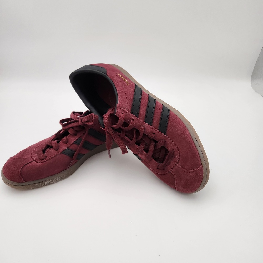 Adidas Stadt Sneakers Men 9.5 Burgundy Black Suede Low Top Gum Sole EF9168